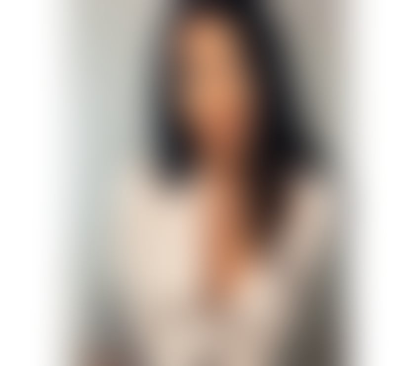 Escorts North Lanarkshire Motherwell - North Lanarkshire - Photos for 🤍 JÚLIA 🔝 HIGH CLASS 🍑 CONFIRM WHATSAPP 🥰