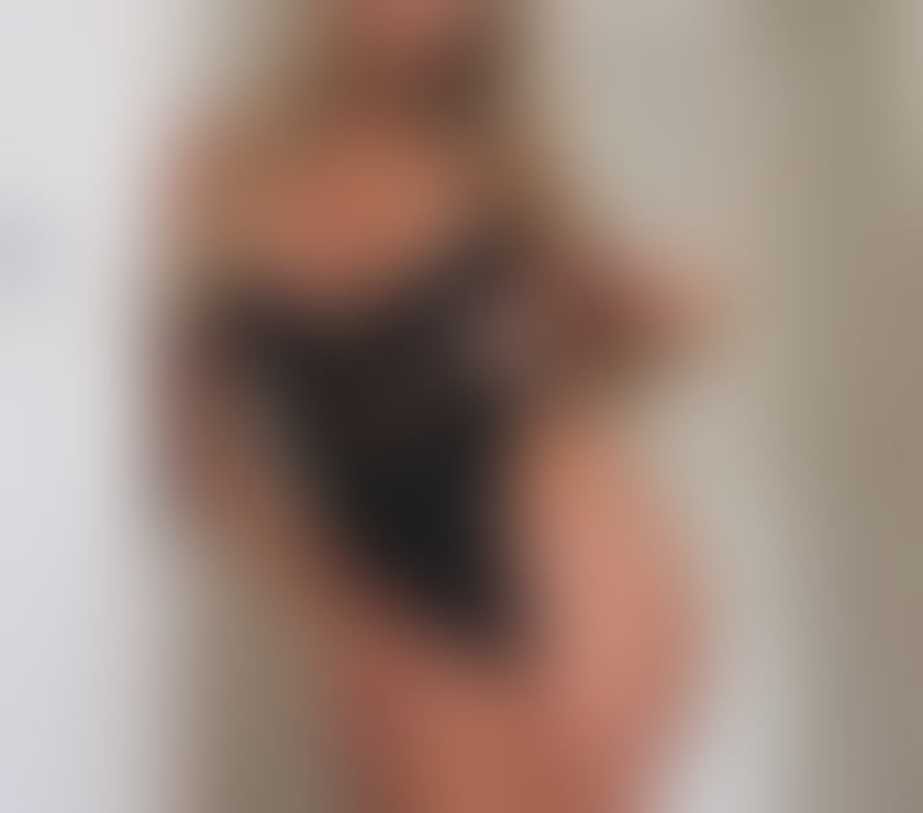 Escorts East Sussex Brighton - Photos for NEW IN TOW QUEEN OF BJ🥰PARTY GIRLS🥂OUTCALL ONLY