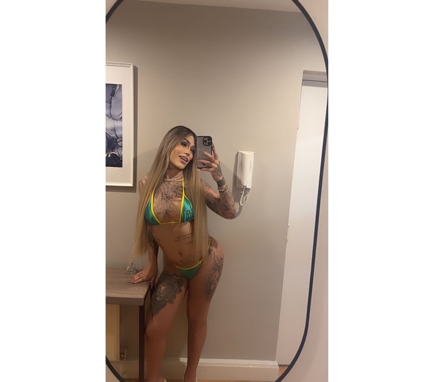 Trans Escorts Glasgow Glasgow City Centre - Glasgow - Photos for EMANUELLY XXL LET’SP4444RTY 🍆🍑🔥