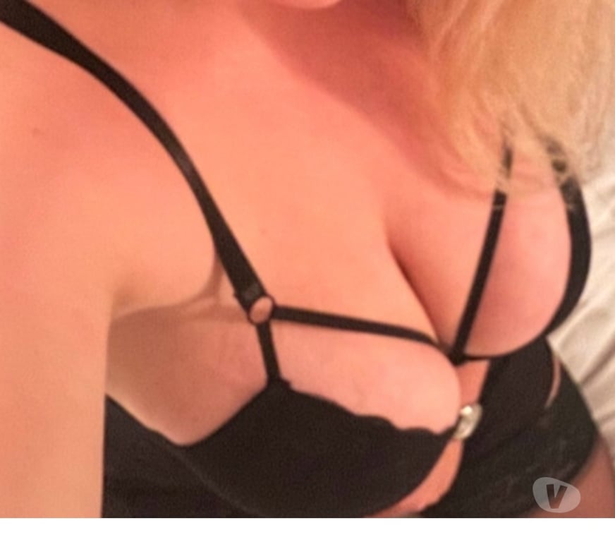 Escorts Cheshire East Crewe - Cheshire East - Photos for Hi I m Nicole big boobs and guarantee women only outcall