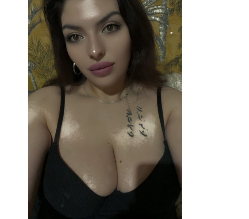 Escorts Glasgow Pollokshields - Glasgow - Photos for 24 7 new girl PARTY ON THE TOWN BEST BB👅👄🫦