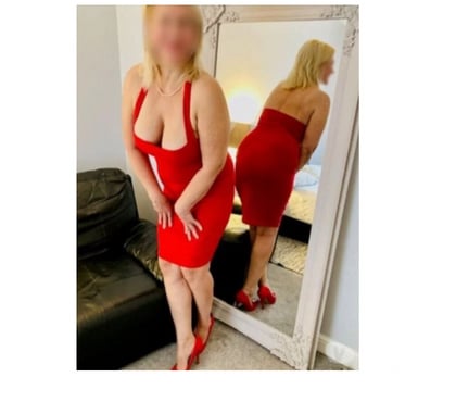  Escorts Peterborough City Centre Peterborough - Photos for Secret Touch.. Hot oils massage with extras