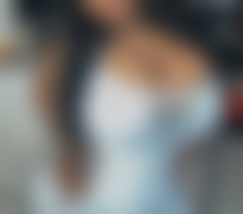 PARTY EBONY AFRICAN CURVY CHOCOLATE