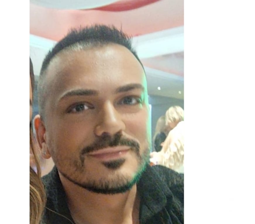 adult personals Greater Manchester Manchester - Photos for Looking for a real man