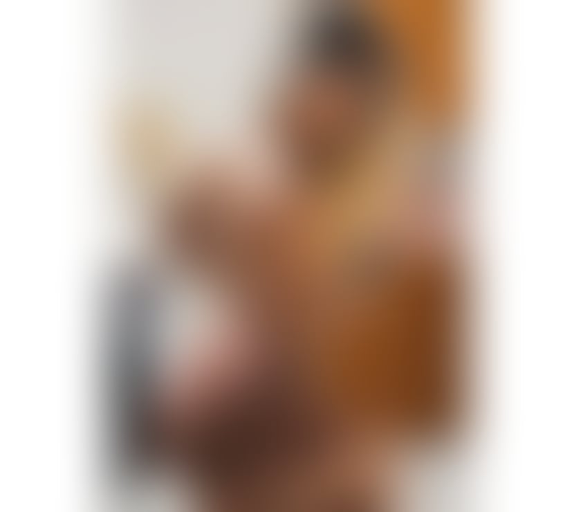 Escorts and Massages Edinburgh Old Town Edinburgh - Photos for BLONDE HORNY GIRL