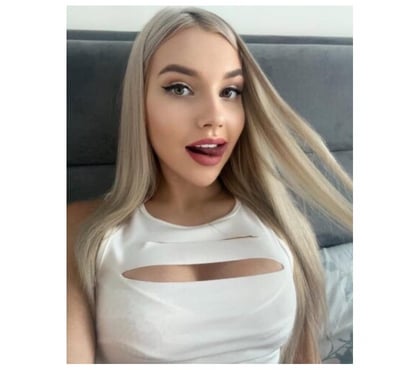 Escorts and Massages Gloucester City Centre Gloucester - Photos for ALICE🌸BEST GIRL🥰JUST OUTCALL ❤️