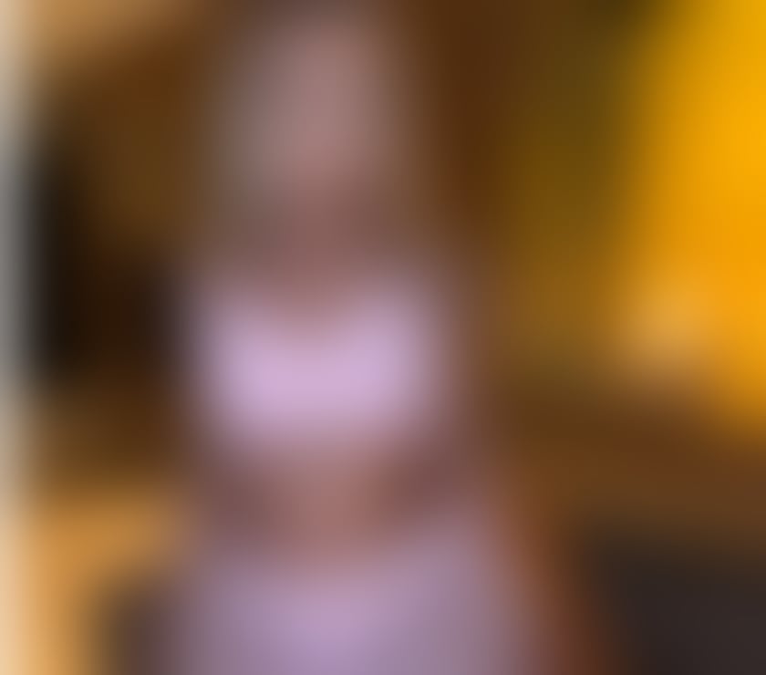  Escorts The Broadway Bradford - Photos for 💕Sweet and hot party girl 🎉