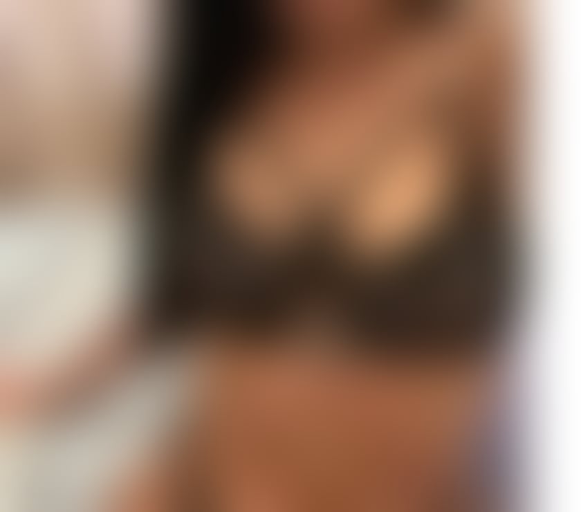 Escorts and Massages Chingford East London - Photos for Sexy party girl 💯🫦🫦 out call