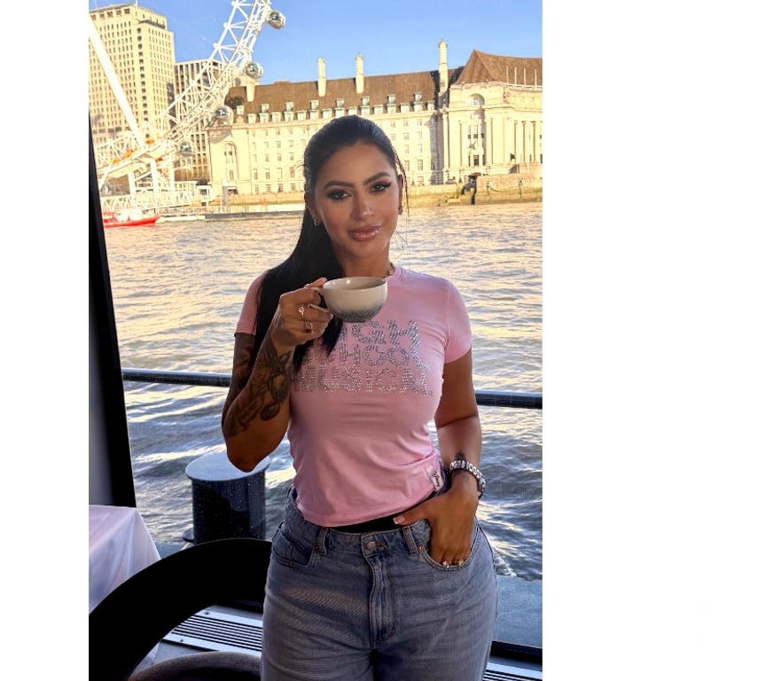 Escorts South East London Woolwich - South East London - Photos for Maria Alice 🍑 100% REAL 🎉 BRAZILIAN 🇧🇷NEW