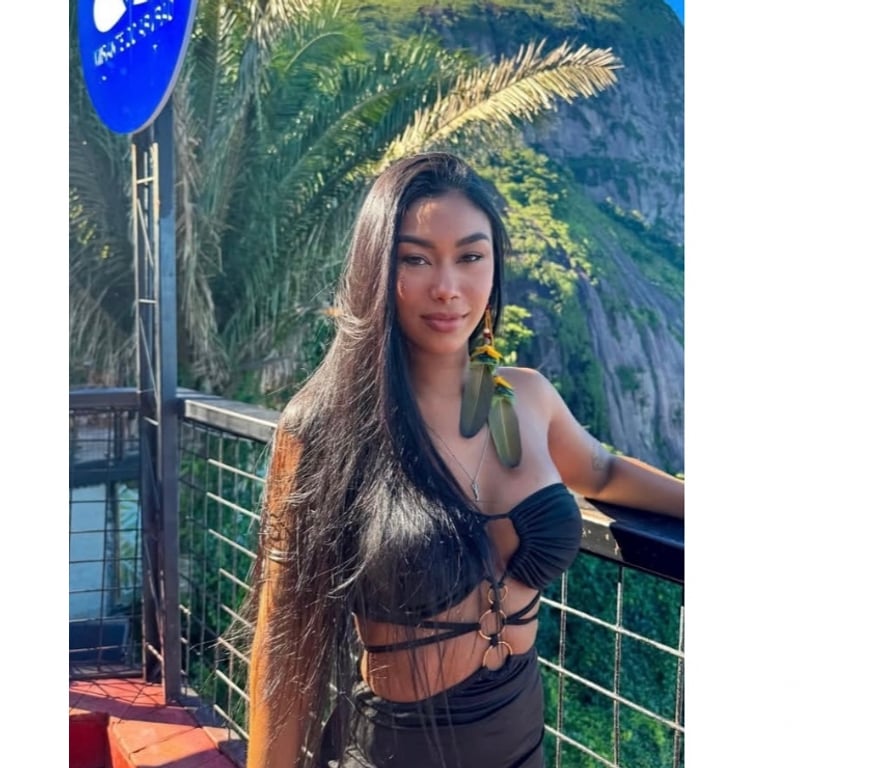 Escorts Somerset Bath and North East Somerset - Photos for Veronica, a captivating girl, 100 percent real.