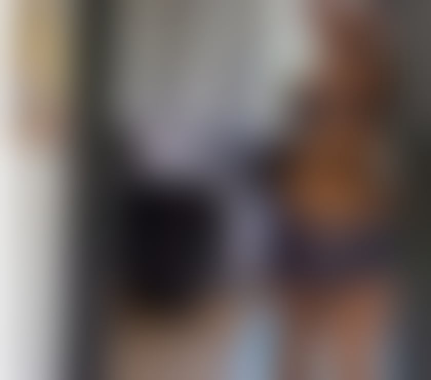 Escorts East London Havering - Photos for PARTY EBONY AFRICAN CURVY CHOCOLATE