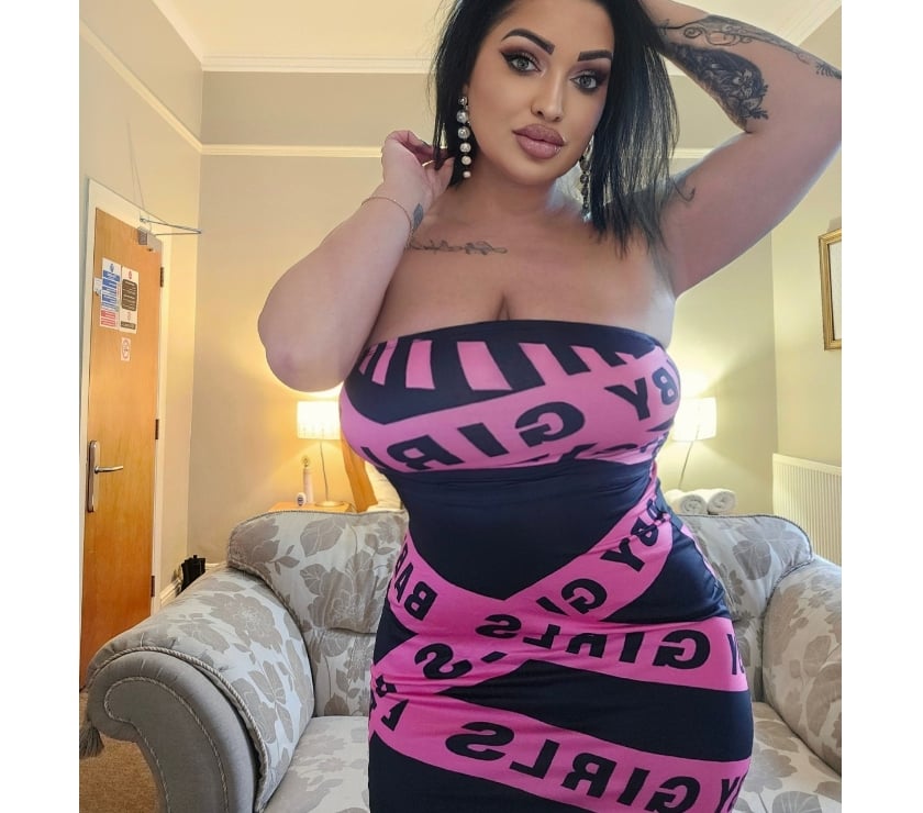 OWO Escorts Braunstone Leicester - Photos for Tattooed Natasha Curvy Girl Back❤️No rush service♥️