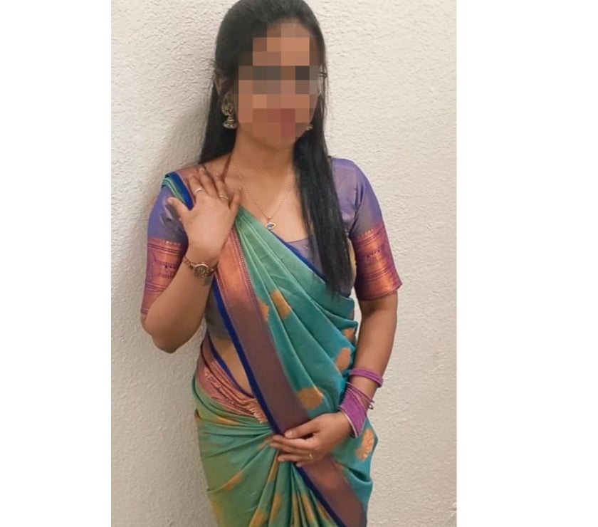 Escorts Stratford East London - Photos for Stylize south indian girl💙