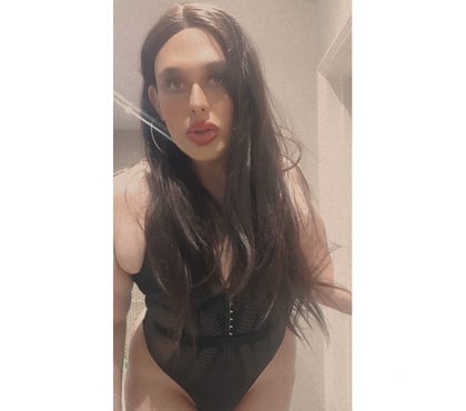 Trans Escorts Arsenal Station North London - Photos for TRANSGENDER LAURA CURVY BODY BIG ASS AVAILABLE NOW