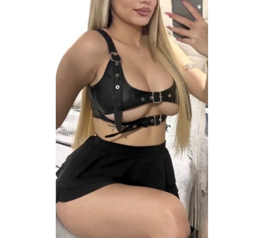 Escorts Kent Tunbridge Wells - Photos for BOOK ME NOW💯HORNY🫦PARTY🥳OUTCALL ONLY