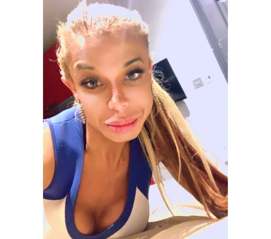 Trans Escorts South West London Fulham - South West London - Photos for Alexa in White City 2’walk from 2 stations