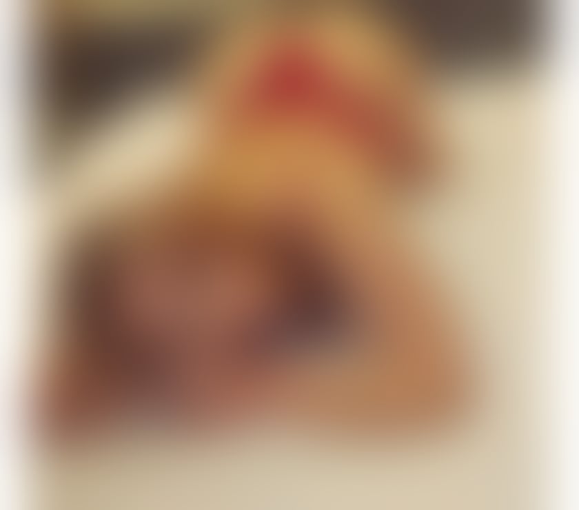 Escorts Surrey Guildford - Photos for Playful & Sensual 28-Year-Old – Charming Companionship