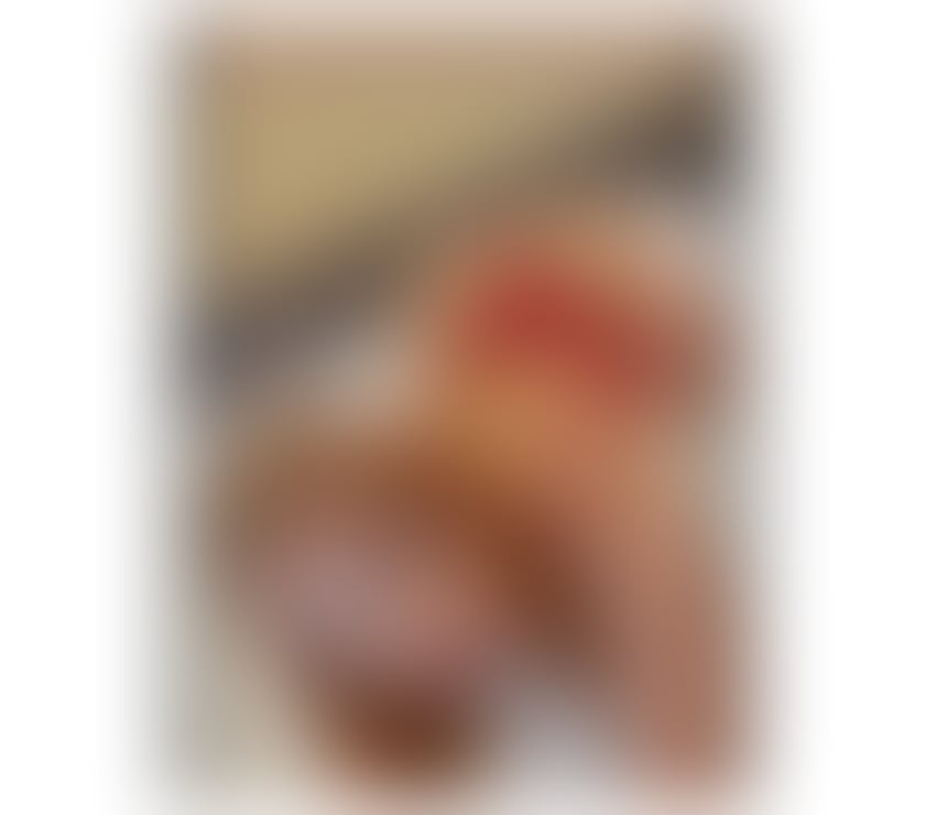 Playful & Sensual 28-Year-Old – Charming Companionship