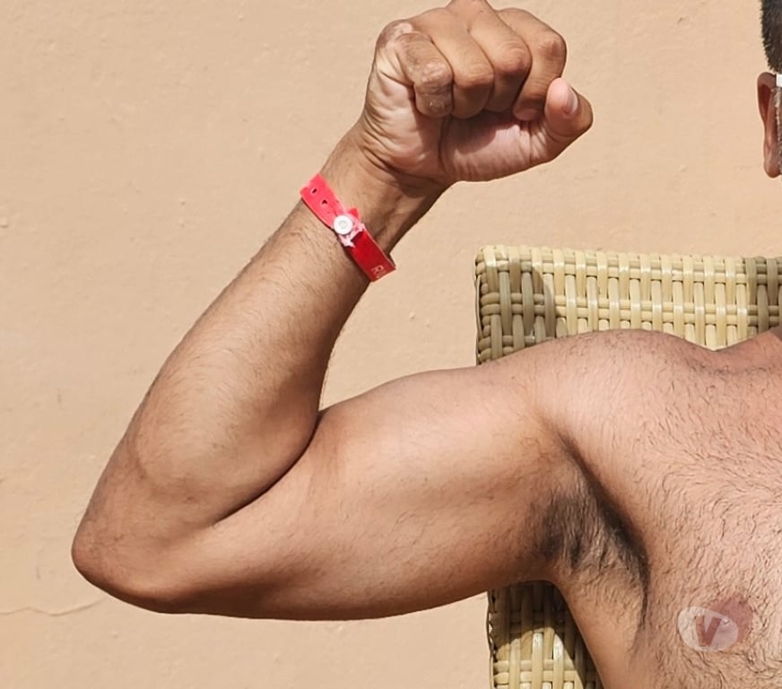 Escorts Leicestershire Leicester - Photos for Females only ❤️ British born 38 year old MALE 4 YOU 😚