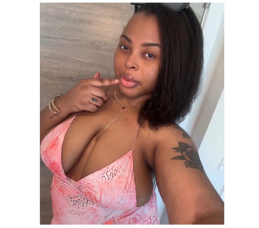 Escorts Edinburgh Edinburgh - Edinburgh - Photos for Amara | Curvy, Confident & Discreet