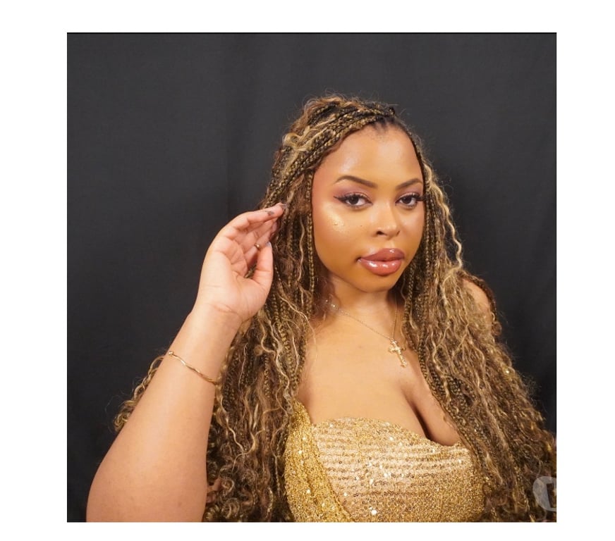 Escorts Edinburgh Edinburgh - Edinburgh - Photos for Amara | Curvy, Confident & Discreet