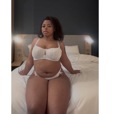 Escorts Edinburgh Edinburgh - Photos for I might just get you wanting more…