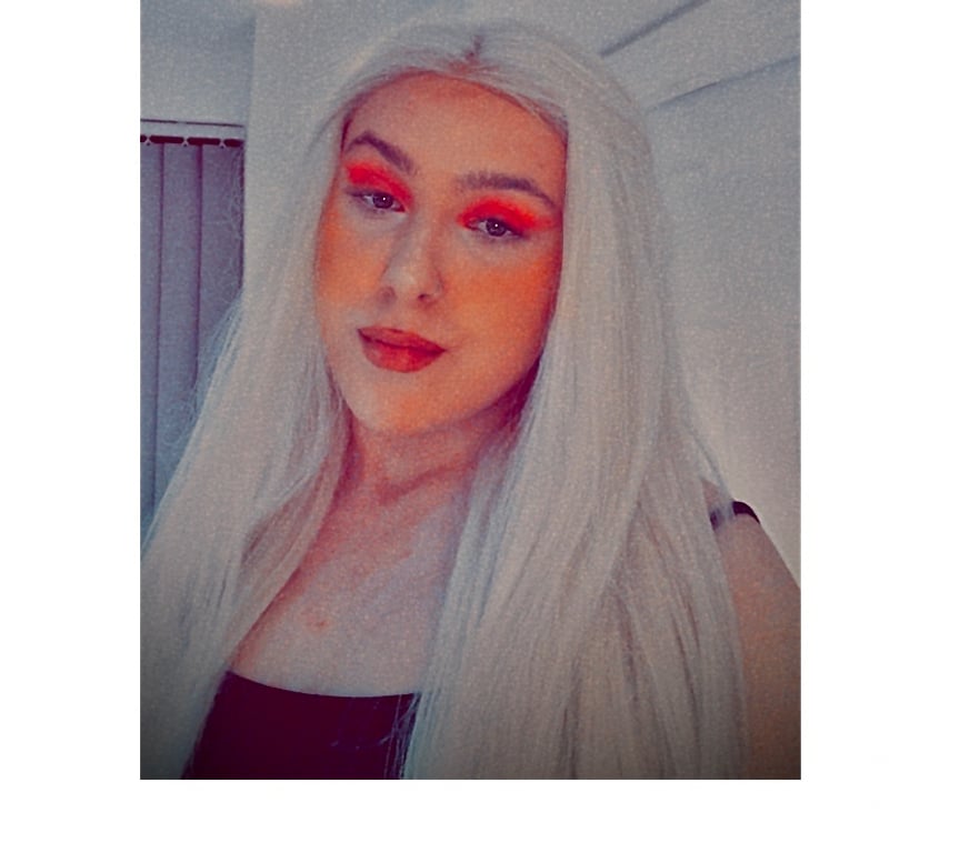 Escorts West London Notting Hill Gate Station - West London - Photos for Online content, videos, calls and outcall meet tonight