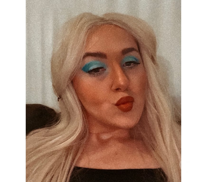 Escorts West London Notting Hill Gate Station - West London - Photos for Online content, videos, calls and outcall meet tonight