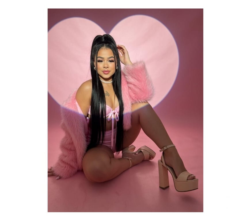 Escorts North West London West Acton Station - North West London - Photos for A CHARMING LUNA🍒NEW HOT GIRL🔥🔛PARTY