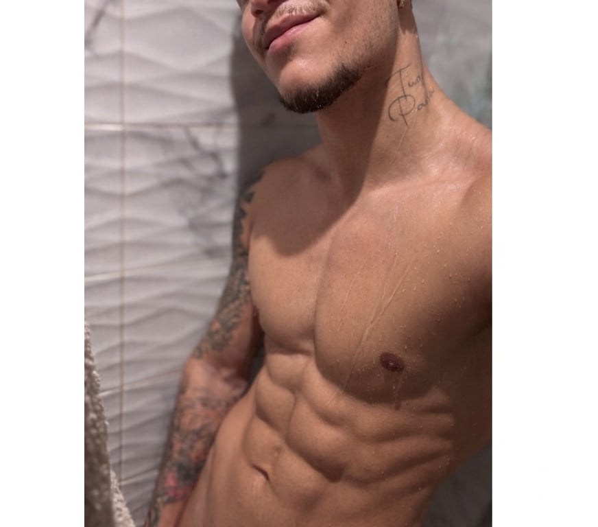  Gay massage South East London Lewisham - Photos for Enzo Brazilian Heat Man 9 in 🇧🇷❤️‍🔥