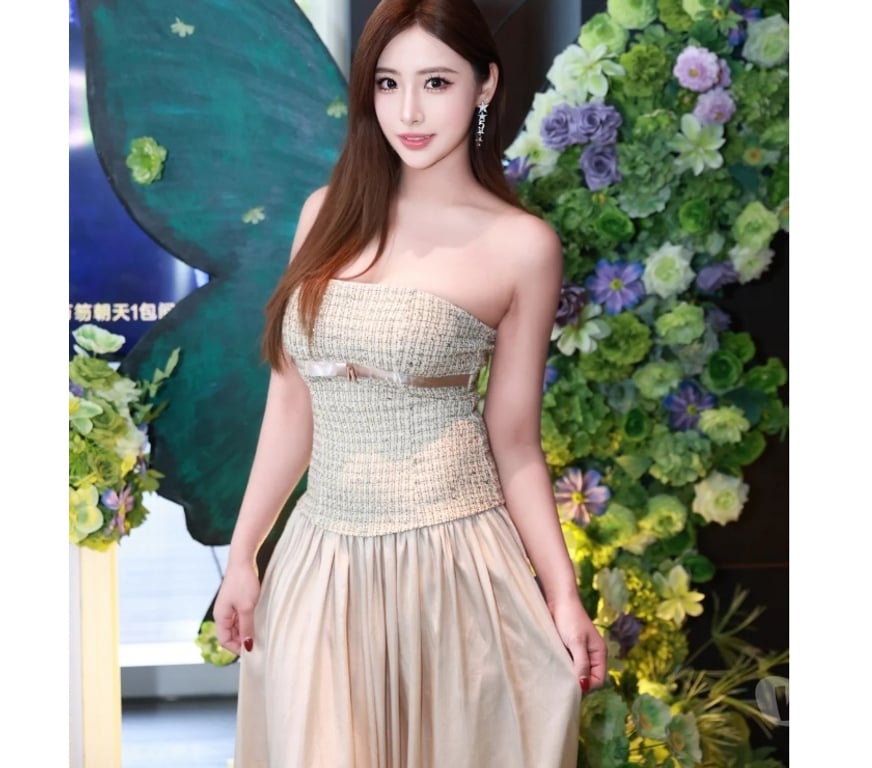 Escorts York York City Centre - York - Photos for ☎️Welcome to my wonderful world, Asian girl👠