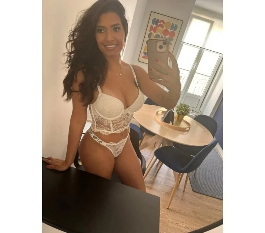 Escorts Warrington Warrington Town Centre - Warrington - Photos for Sexy pretty Kamila Chocolate 🍫Brazil
