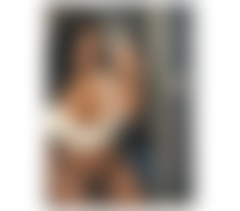 Escorts Surrey Woking - Photos for Big latin available for you🍑🎉party girl best service