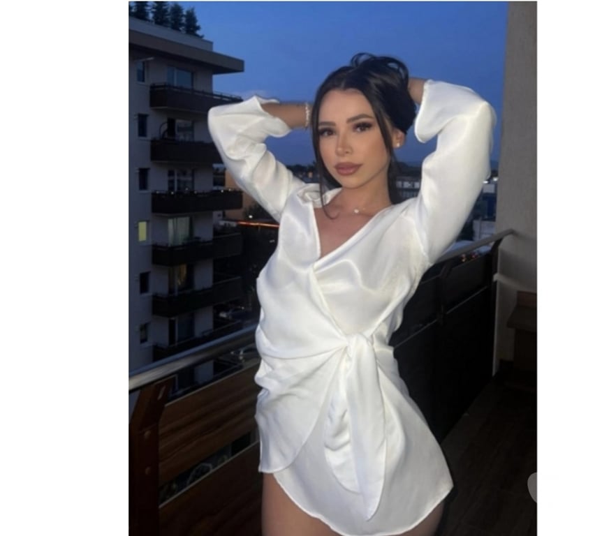 Escorts South East London Brixton - South East London - Photos for Brunette Latina Outcall 🥵