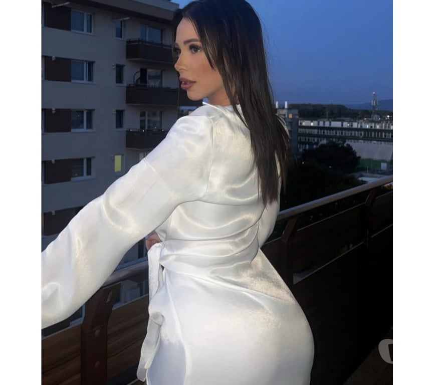 Escorts South East London Brixton - South East London - Photos for Real Freaky Bety Ready for Outcall party 🥵