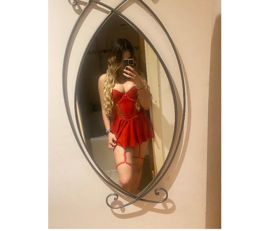 Escorts North West London Harrow - Photos for 🔥👄SEXY and HORNY Brazilian🇧🇷 NEW in HARROW 🥂