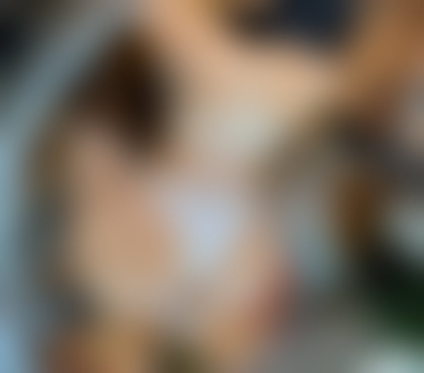 Escorts Barking and Dagenham Dagenham - Barking and Dagenham - Photos for AMAZING BRUNETTE FIRST TIME IN TOWN PARTY