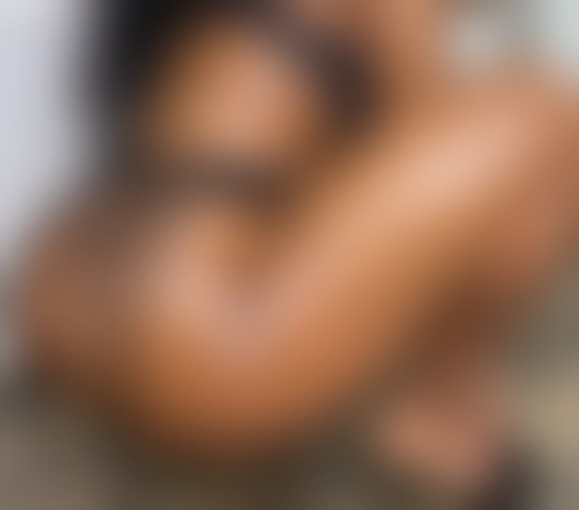 Escorts East London East Ham - East London - Photos for AMAZING BRUNETTE FIRST TIME IN TOWN PARTY