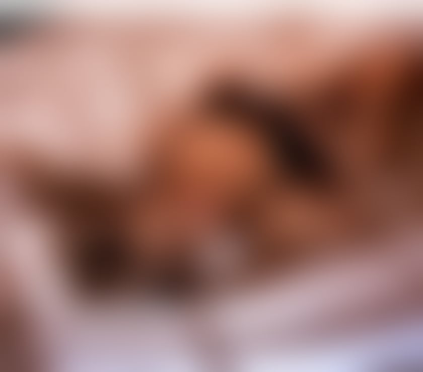 Escorts Surrey Guildford - Photos for SEXY CURVY PLAYMATE🍭TEᗰᑭTIᑎG🍭💥ᗩᗰ