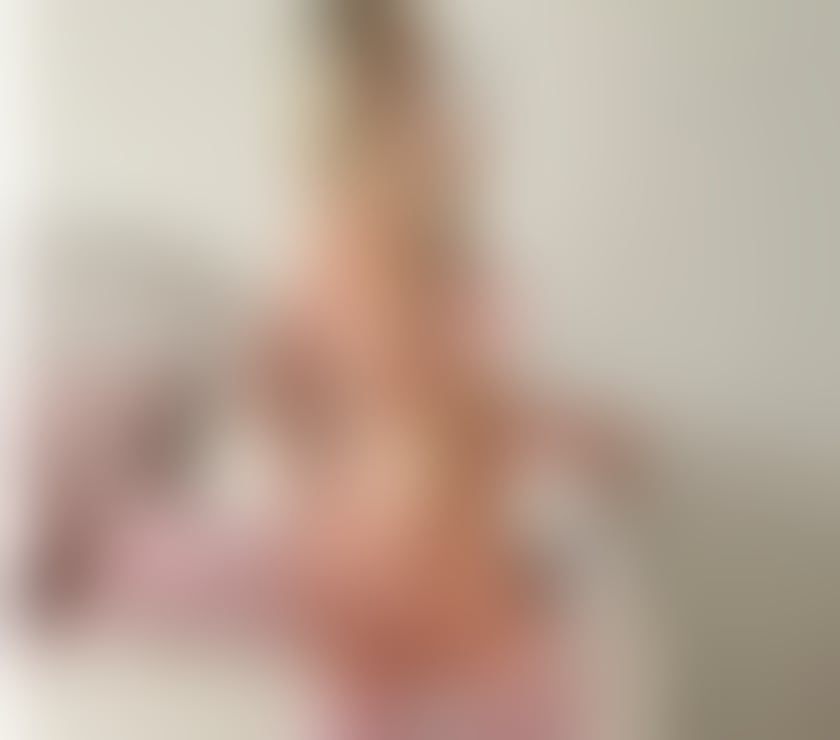 Escorts North West London Hendon Central Station - North West London - Photos for Licelot 💕PHOTO REAL 🫅