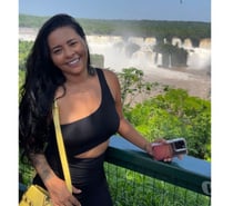 I'm Brazilian party girl 🇧🇷🍯🎉🍯