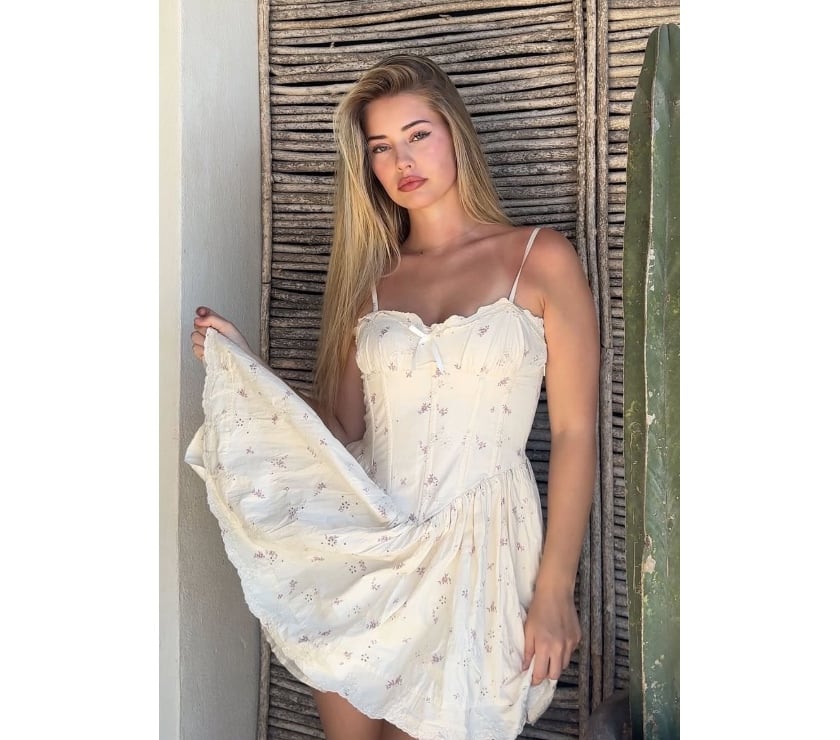 Escorts Gloucestershire Cheltenham - Photos for CLARA 💕 FIRST IN TOWN 🥂 NO RUSH 😍🌸