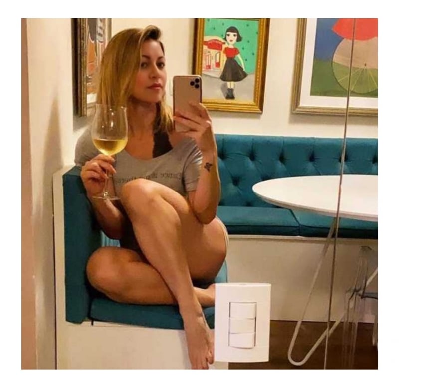 Escorts Kent Gravesham - Photos for Mickaela party girl first time in gravesend