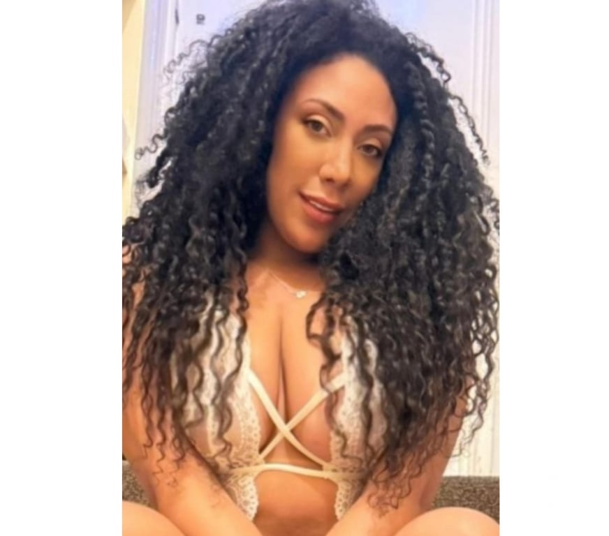 Escorts Kent Dartford - Photos for 💎 Dartford's Curvy Queen 🍑 🔥 Ultimate GFE 👑