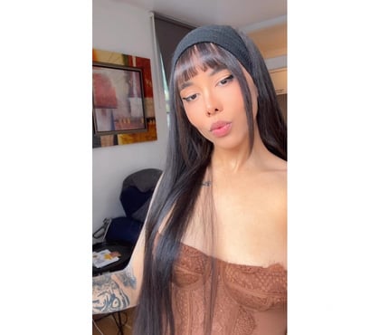 Photos for 🇧🇷 Brazilian–Japanese Charm | Elegant Presence🔥