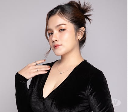 Full body massage Greenwich South East London - Photos for Emily Thai spa an appointment please