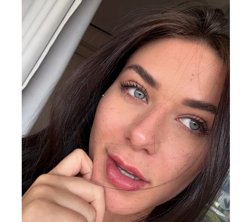 Escorts East London London City Airport - DLR Station - East London - Photos for 😏Elegant & Warm Brazilian 🇧🇷 From £50