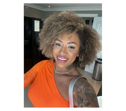  Escorts Edinburgh Edinburgh - Photos for VALENTINA🇧🇷P@RTY GIRL🔥BEST GFE😈NEWW