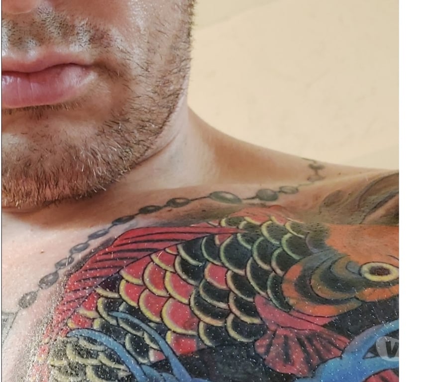 Local Swingers Warrington Warrington Town Centre - Warrington - Photos for I'm looking for a woman for the NSA Discreet meetings