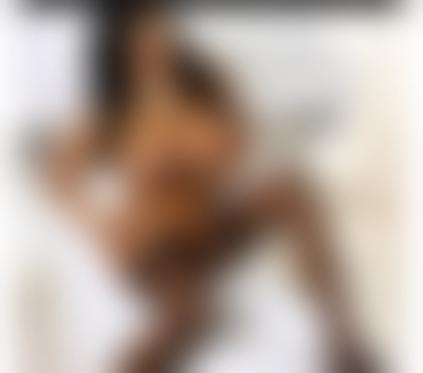 Escorts Devon Plymouth - Photos for Stunning and big boobs sammy Latin an party